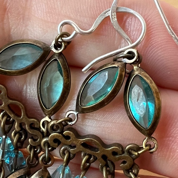 VINTAGE BLUE TEAL GLASS CRYSTAL RHINESTONE LONG DANGLE DROP CHANDELIER EARRINGS - Picture 10 of 16